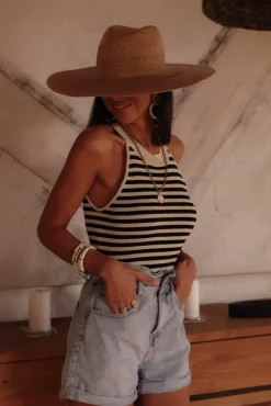 Cheap Top Jill beige et noir Tops